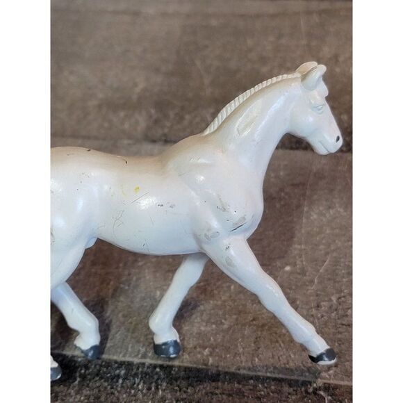 Funrise 1988 white pony horse toy figure - Picture 6 of 8